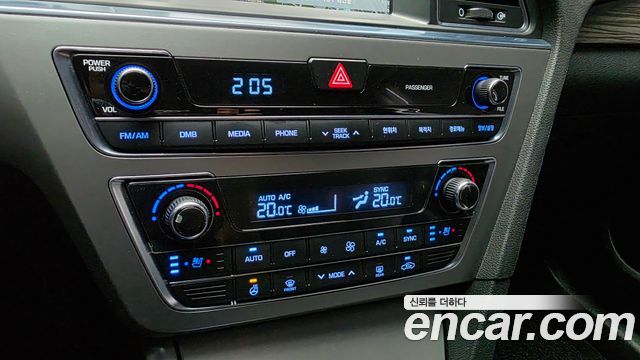 Hyundai Sonata 2015 — photo 13