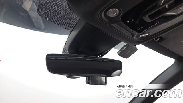 Audi A4 2021 — photo 25