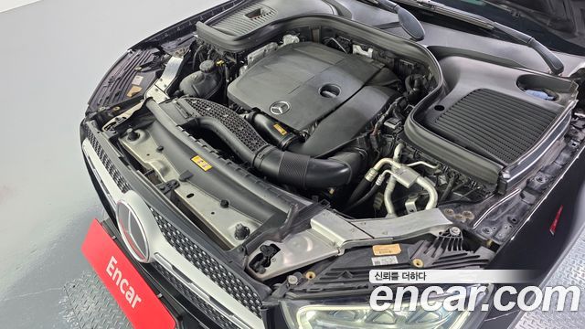 Mercedes-Benz GLC-Class 2020 — photo 6