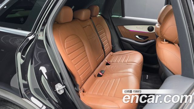 Mercedes-Benz GLC-Class 2020 — photo 17
