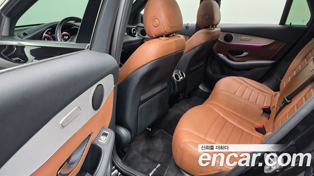 Mercedes-Benz GLC-Class 2020 — photo 18