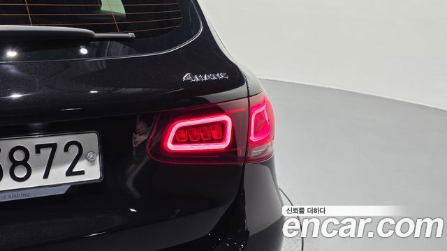 Mercedes-Benz GLC-Class 2020 — photo 9