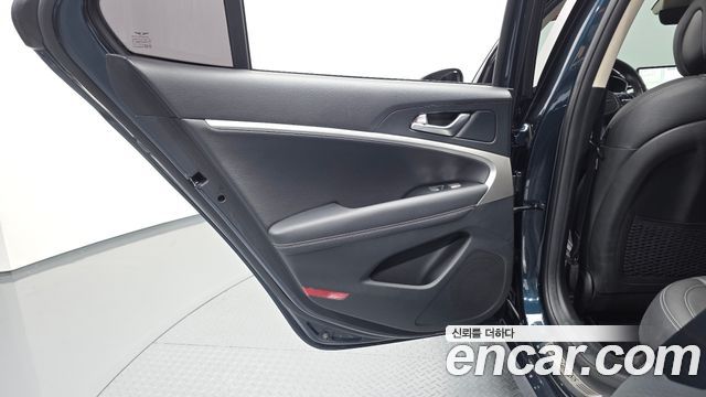 Genesis G70 2025 — photo 15