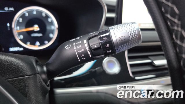 Genesis G70 2025 — photo 27