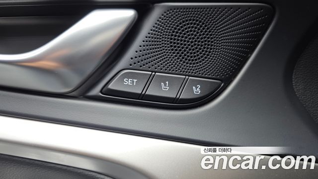 Genesis G70 2025 — photo 31