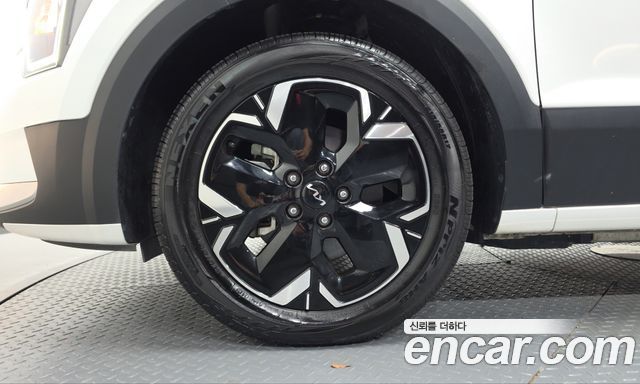 Kia Niro 2023 — photo 5