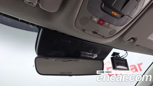 Kia Niro 2023 — photo 24