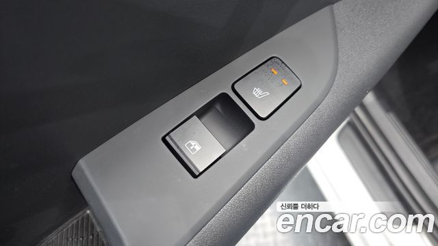Kia Niro 2023 — photo 27