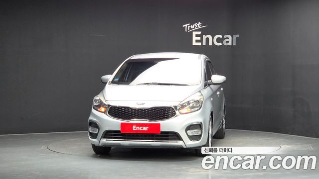 Kia Carens 2018 — photo 3
