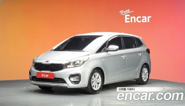 Kia Carens 2018 — photo 1