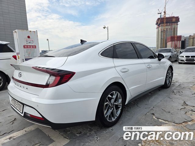 Hyundai Sonata 2023 — photo 2