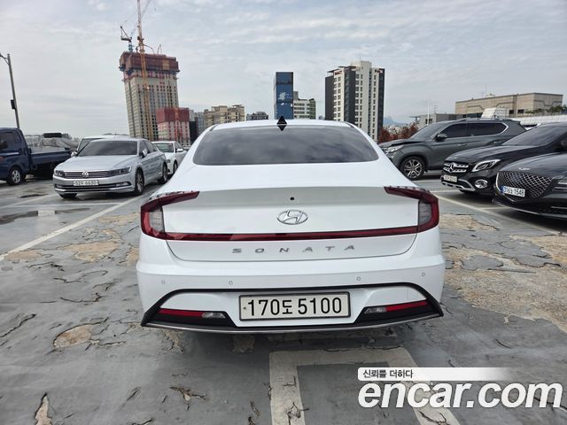 Hyundai Sonata 2023 — photo 4