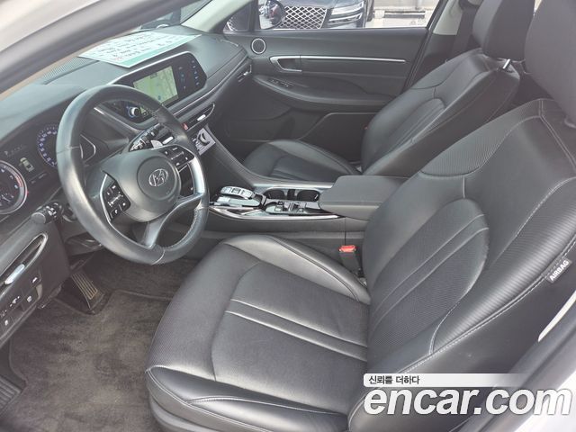 Hyundai Sonata 2023 — photo 10