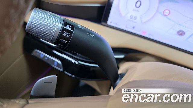 Genesis G80 2025 — photo 28