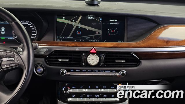 Genesis EQ900 2016 — photo 14