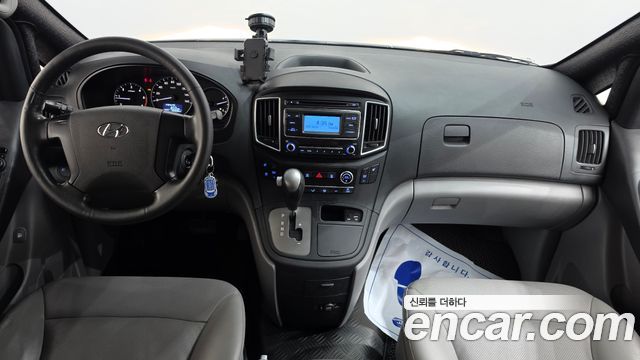Hyundai Starex 2019 — photo 7