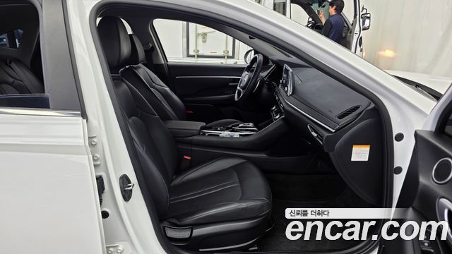 Hyundai Sonata 2020 — photo 17