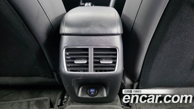 Hyundai Sonata 2020 — photo 25