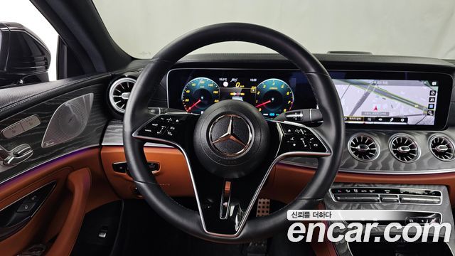 Mercedes-Benz CLS-Class 2023 — photo 19