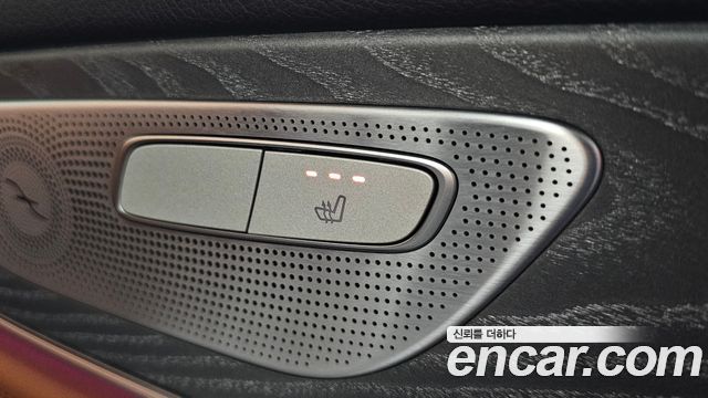 Mercedes-Benz CLS-Class 2023 — photo 25
