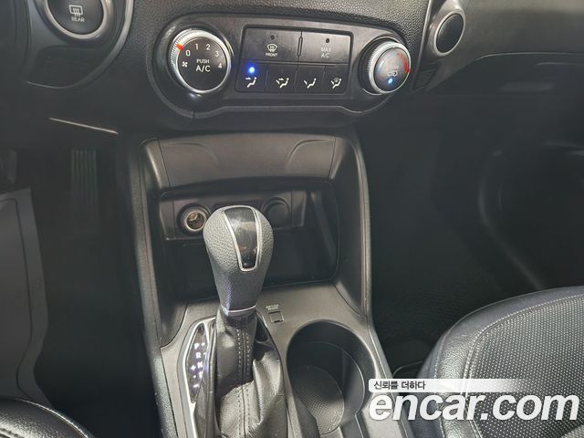 Hyundai Tucson 2014 — photo 9