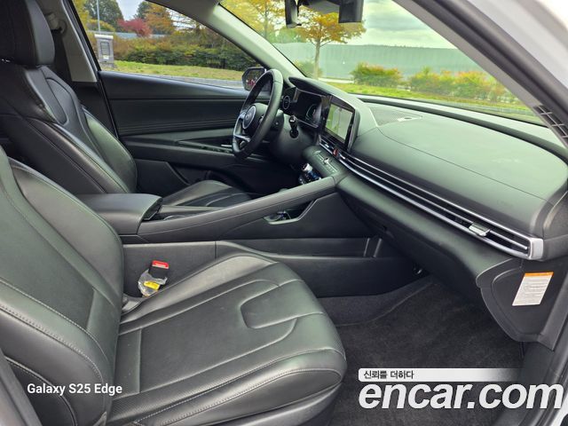 Hyundai AVANTE 2024 — photo 8
