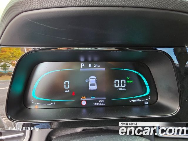 Hyundai AVANTE 2024 — photo 13