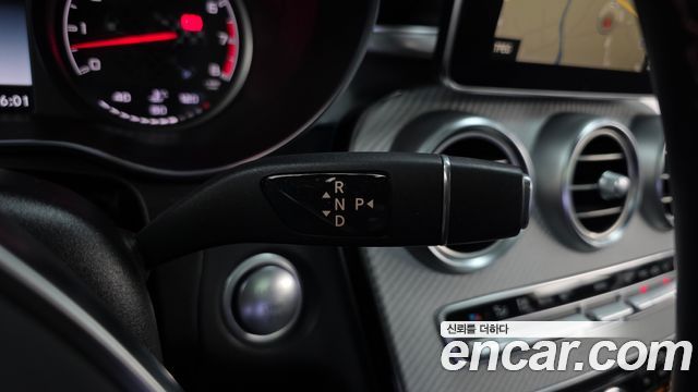 Mercedes-Benz C-Class 2017 — photo 12