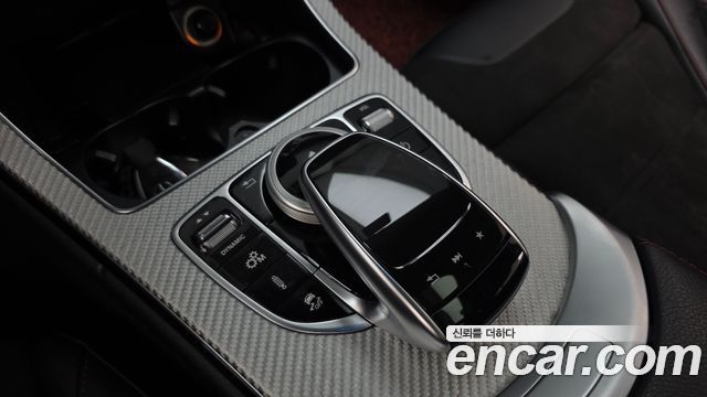 Mercedes-Benz C-Class 2017 — photo 31