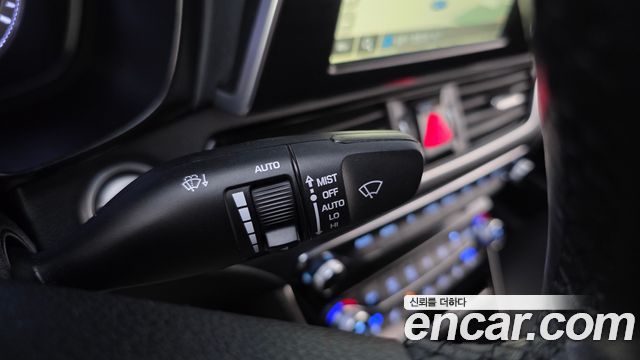 Hyundai Grandeur 2018 — photo 22
