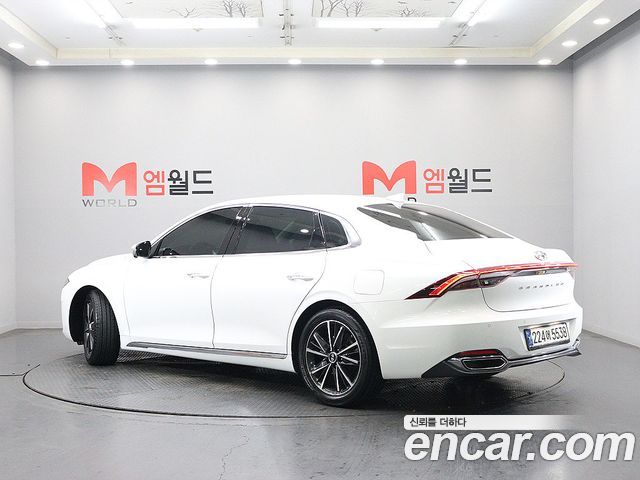 Hyundai Grandeur 2022 — photo 4
