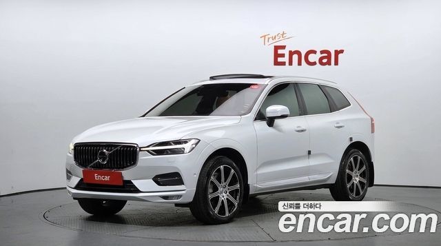 Volvo XC60 2019 — photo 1