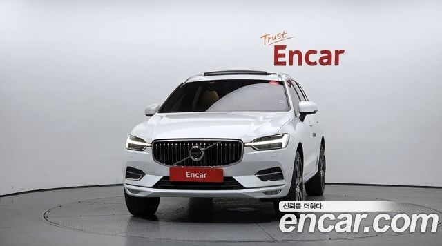 Volvo XC60 2019 — photo 3