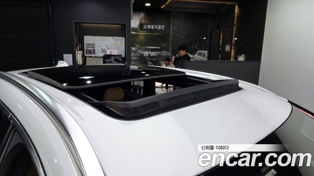 Volvo XC60 2019 — photo 19