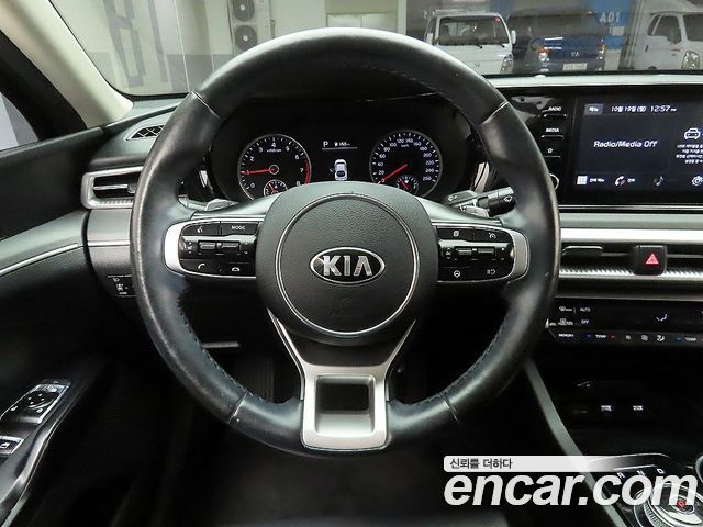 Kia K5 2020 — photo 7