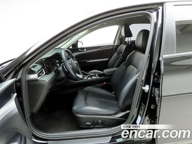 Kia K5 2020 — photo 13