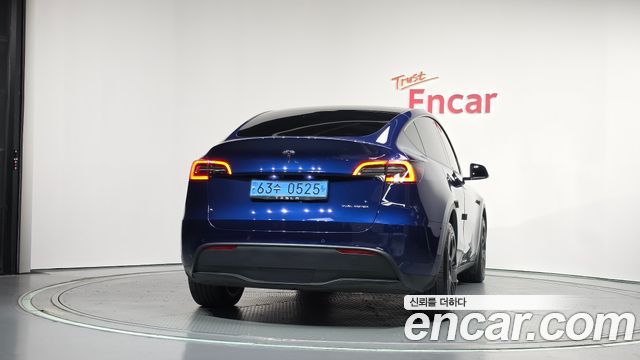 Tesla Model Y 2022 — photo 4