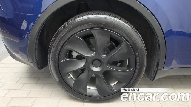 Tesla Model Y 2022 — photo 5