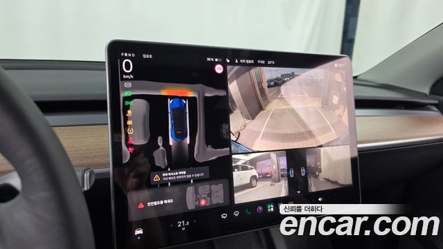 Tesla Model Y 2022 — photo 21