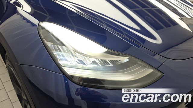 Tesla Model Y 2022 — photo 8