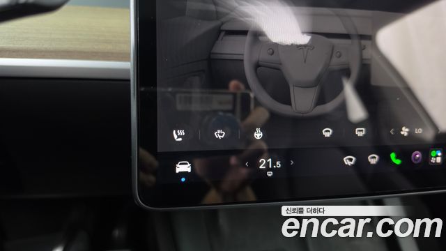Tesla Model Y 2022 — photo 29
