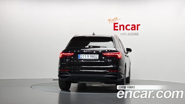 Audi Q3 2024 — photo 4