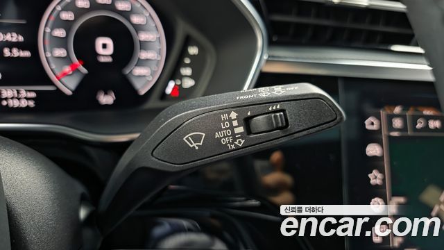 Audi Q3 2024 — photo 28