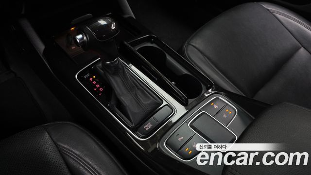 Kia K7 2014 — photo 12