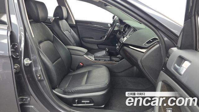 Kia K7 2014 — photo 17