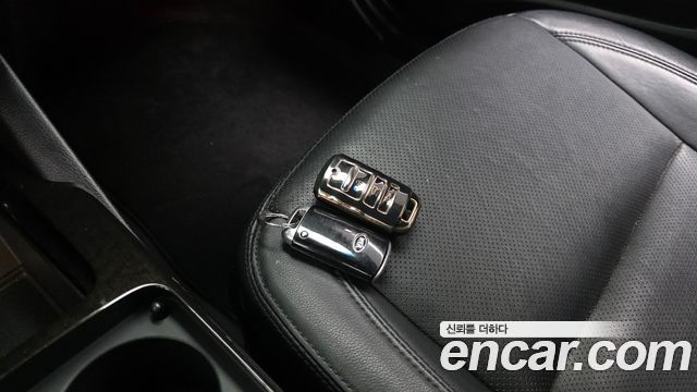 Kia K7 2014 — photo 24