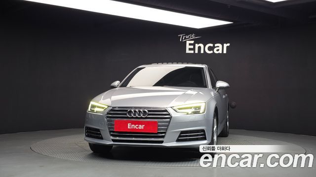 Audi A4 2018 — photo 3
