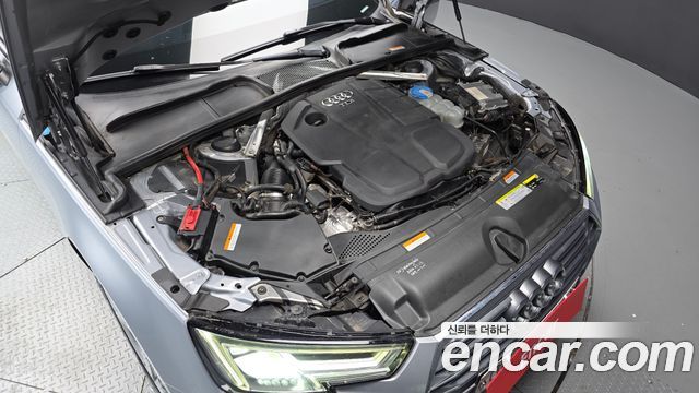 Audi A4 2018 — photo 6