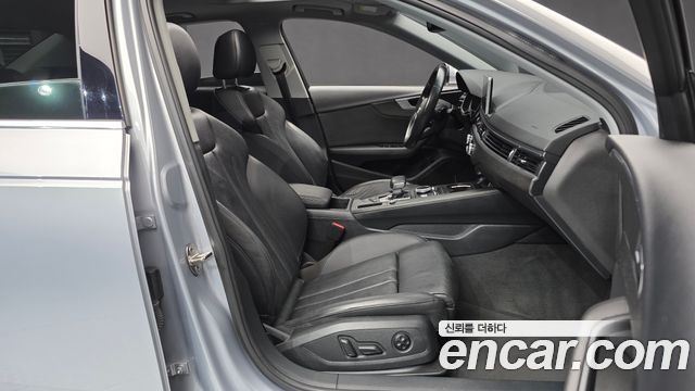 Audi A4 2018 — photo 11