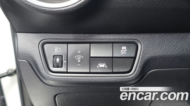 Kia K3 2019 — photo 24